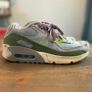Nike Air Max Sneakers